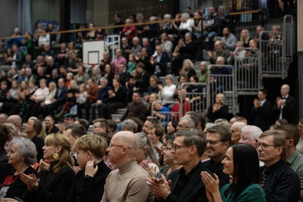 Kokkolan Nuorisosoittokunnan 50-vuotisjuhlakonsertti.